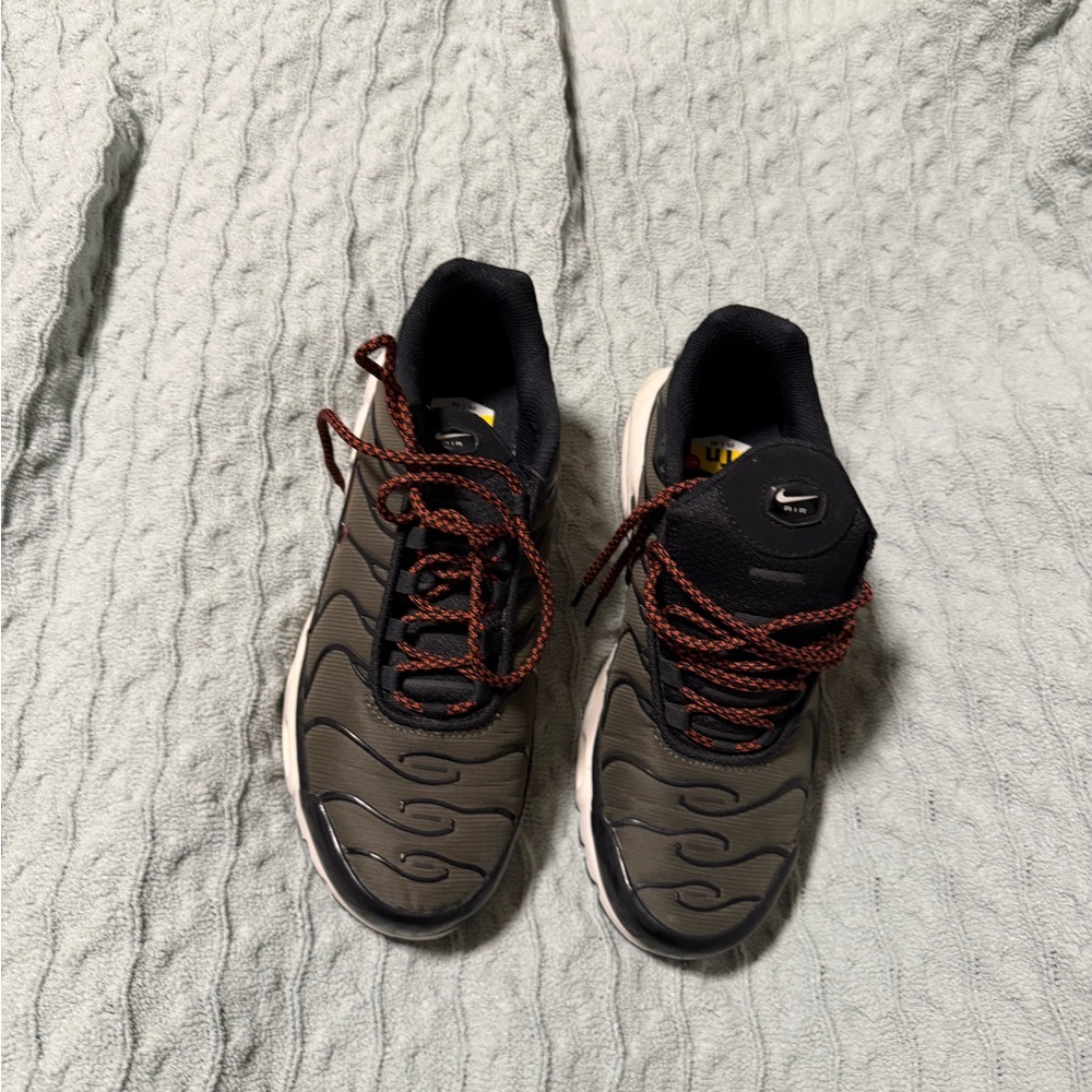 Nike men’s size 7.5
